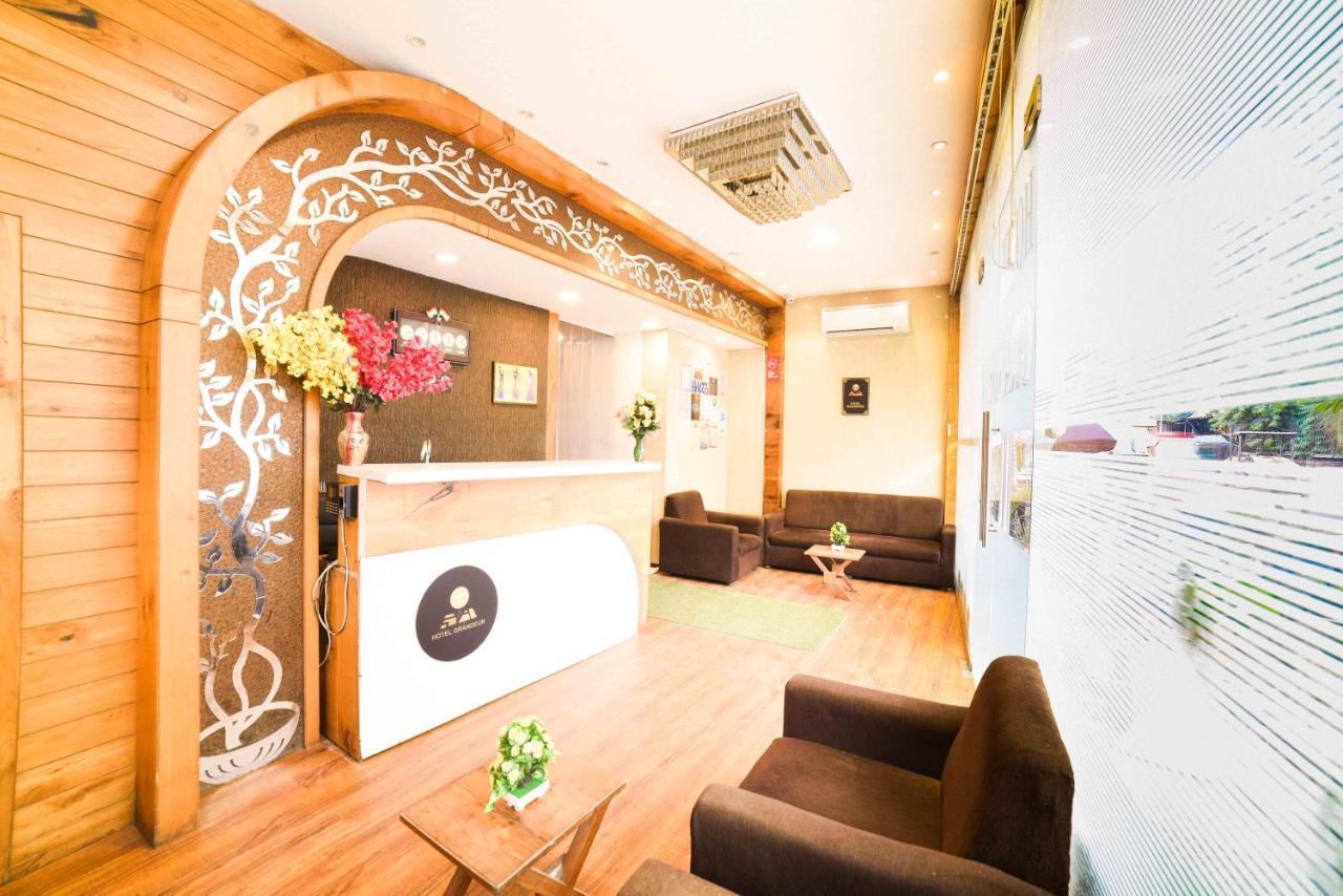 Hotel Grandeur-Near Mumbai International Airport Exterior photo