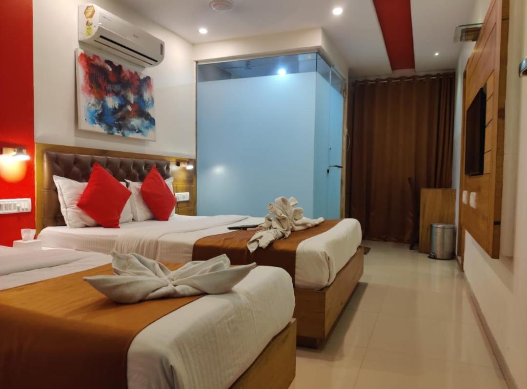 Hotel Grandeur-Near Mumbai International Airport Exterior photo
