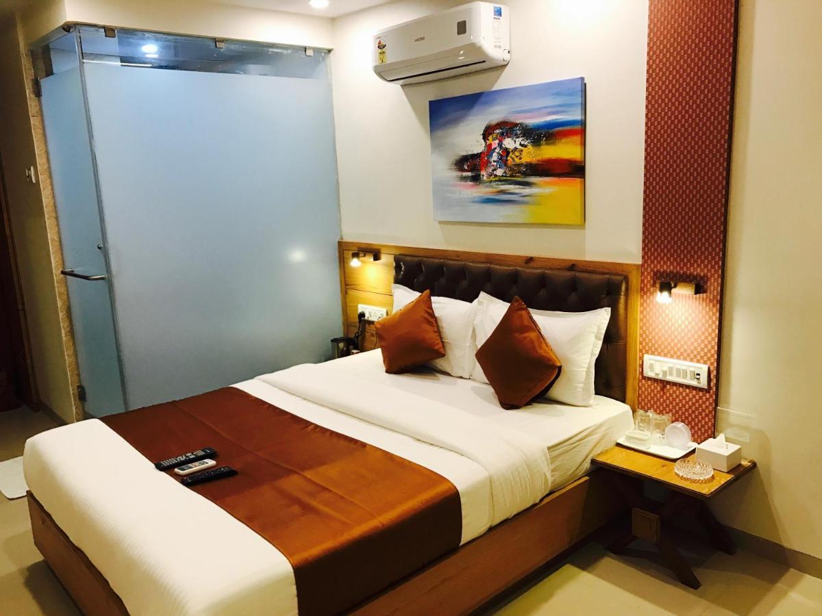 Hotel Grandeur-Near Mumbai International Airport Exterior photo