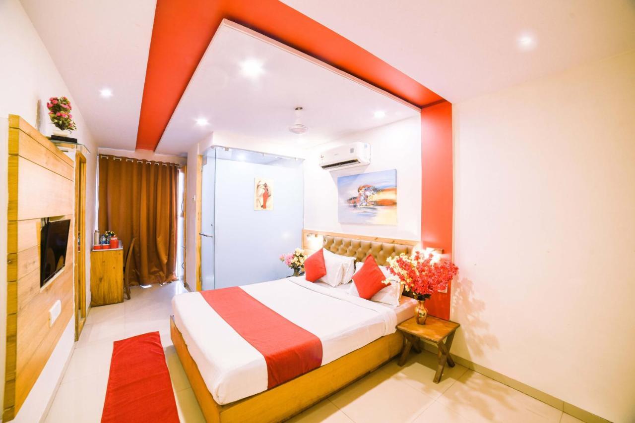 Hotel Grandeur-Near Mumbai International Airport Exterior photo